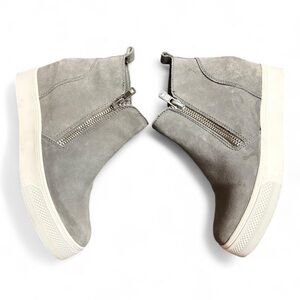 Steve Madden “Wedgie” Wedge Sneaker – Grey Suede
